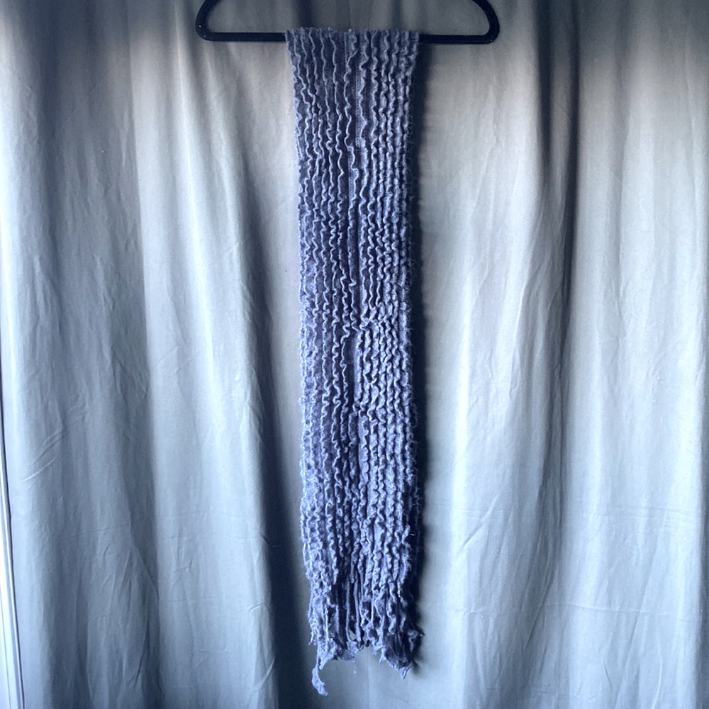 2Chic Slate Grey Squiggly Scarf